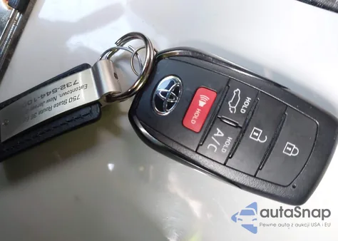 2024 Toyota Bz4X Xle z USA, uszkodzony, nr VIN JTMABACAXRA087695